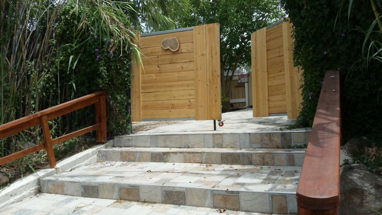 Naftali Albilia Qiryat Shemona Ngoại thất bức ảnh